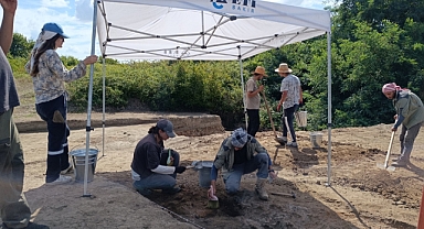 Samsun'daki İkiztepe Höyüğü kazıları Anadolu'nun üretim geçmişine ışık tutuyor